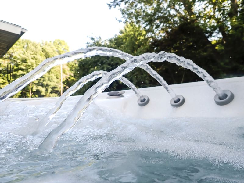 Hydrotherapy Jetted Tub